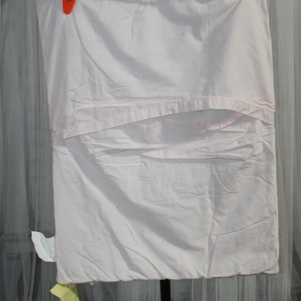 Williams Sonoma. Printed Floral Pattern Hand Quilting Ruched Sham.